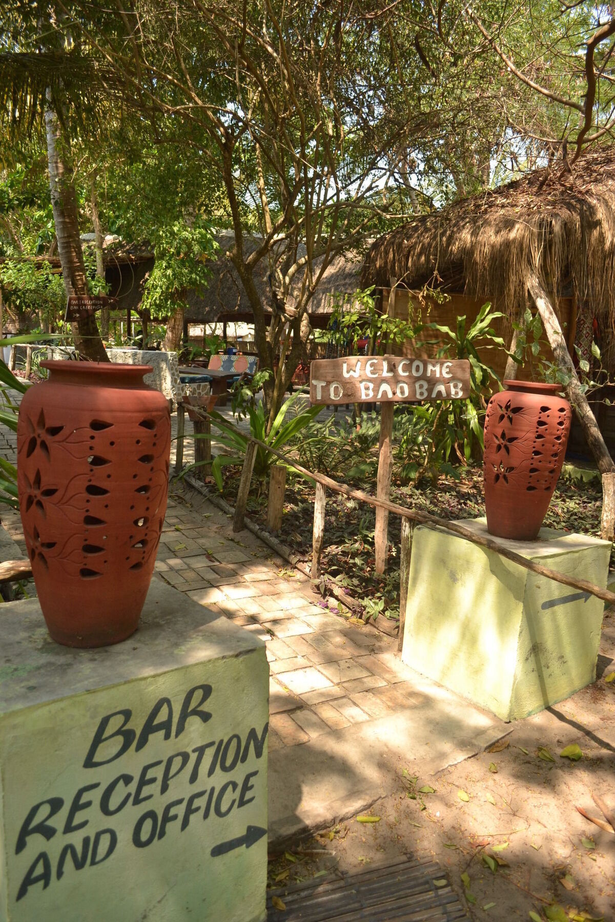 Baobab Beach Lodge And Backpackers Vilanculos Exterior photo